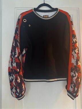 Lalipop Design Camo & Eyelet Sweatshirt